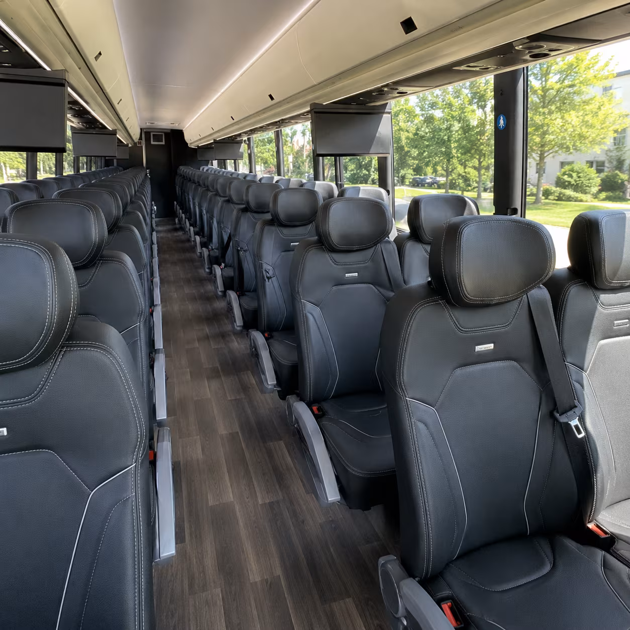 charter buses for richland youth group retreats and overnight trips