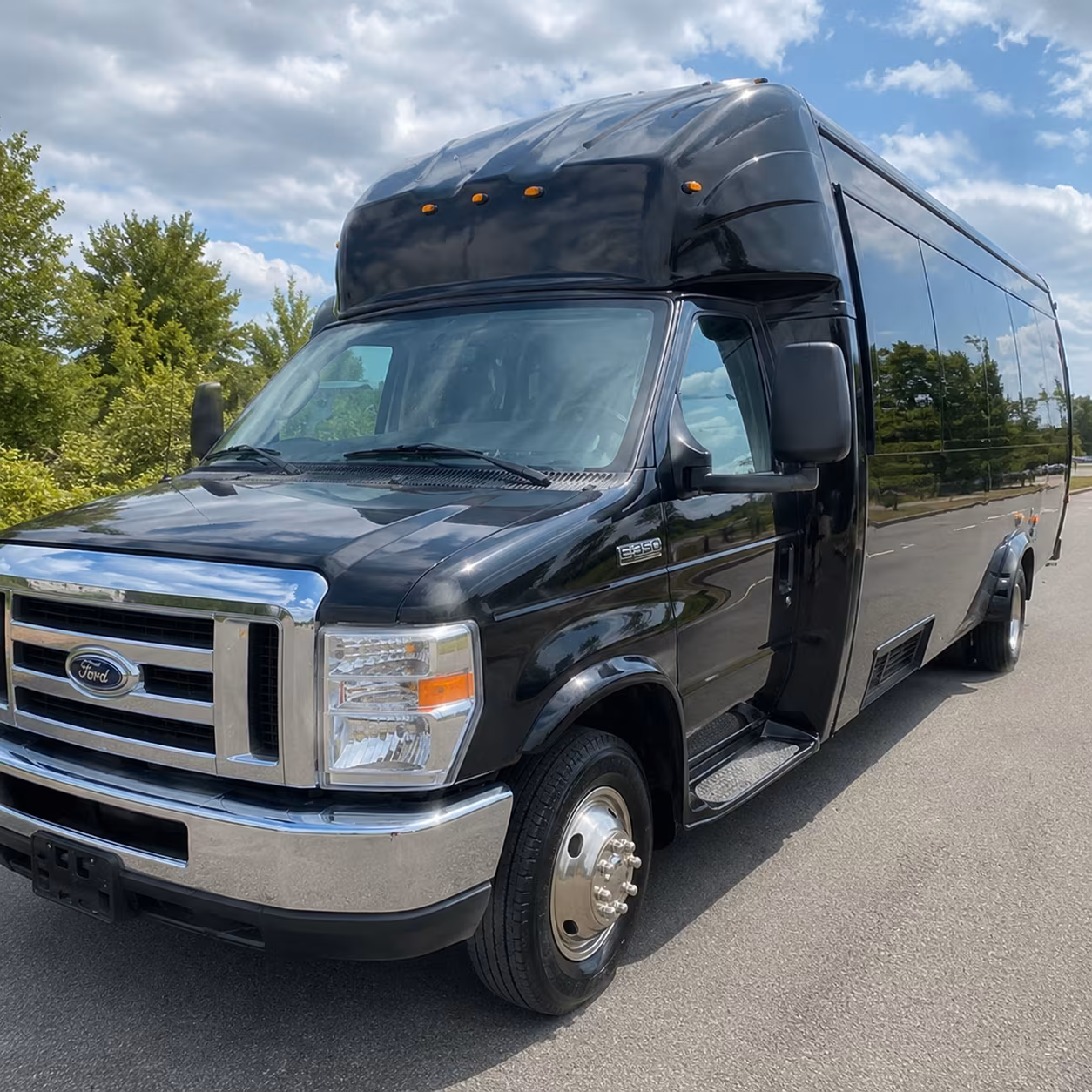 corporate party bus rental