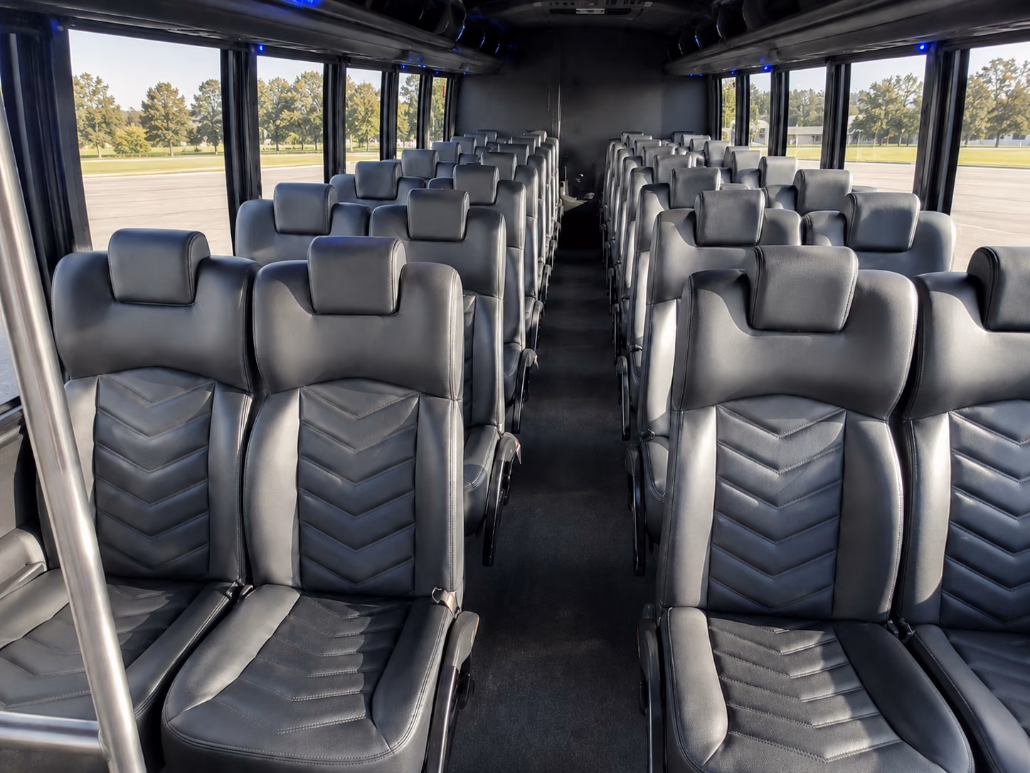 richland 15 passenger minibus inside