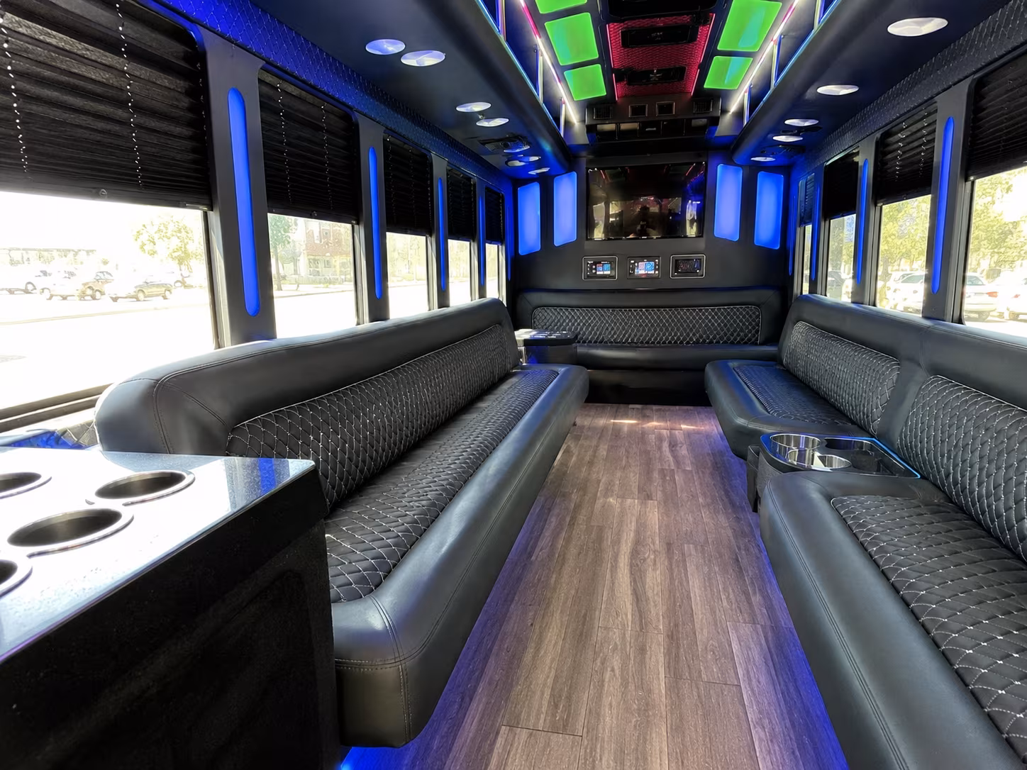 richland 15 passenger party bus inside