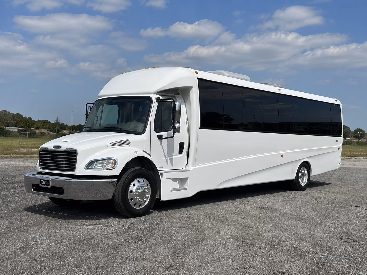 richland 50 passenger party bus