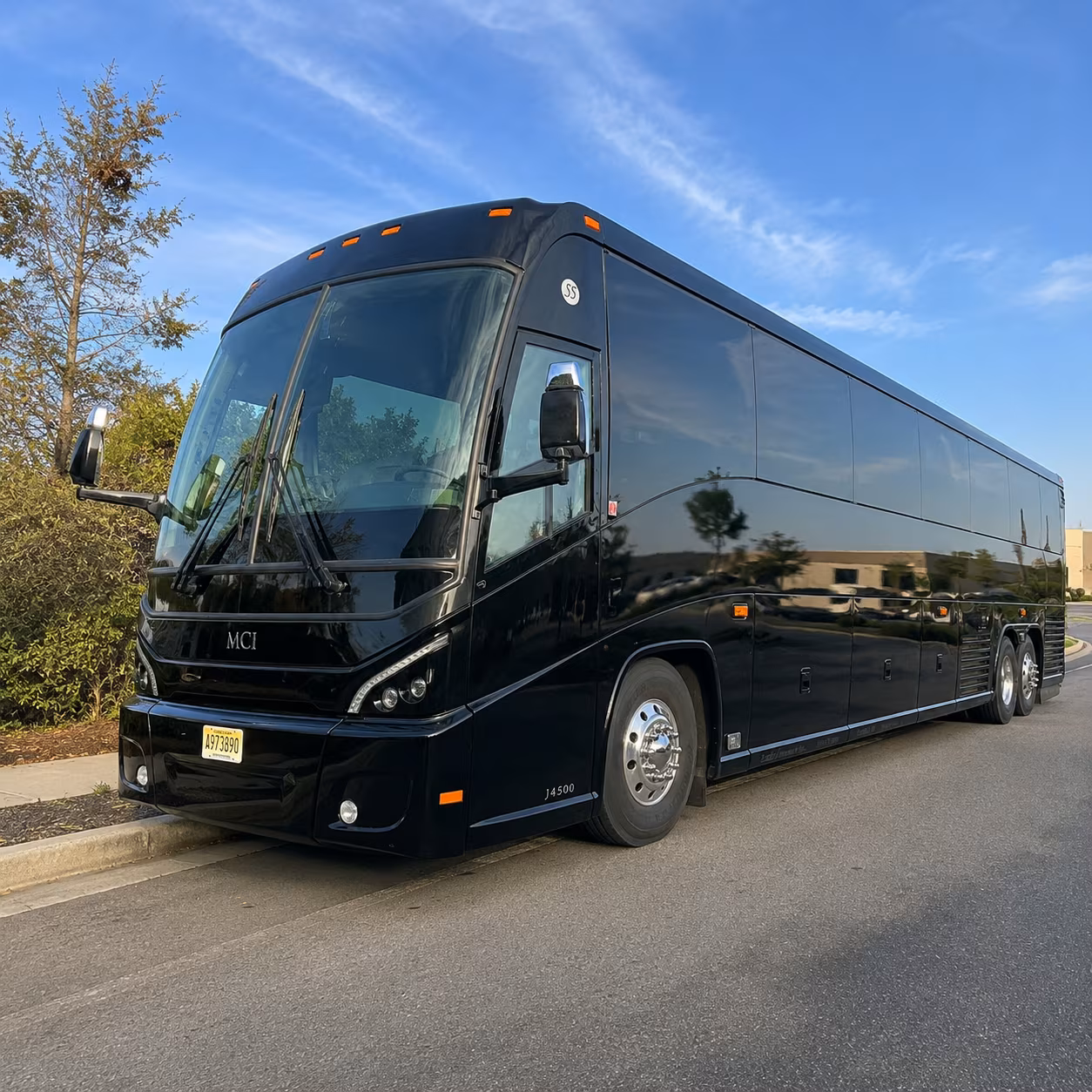 richland 56 passenger charter bus